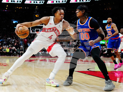 Knicks Raptors Hockey