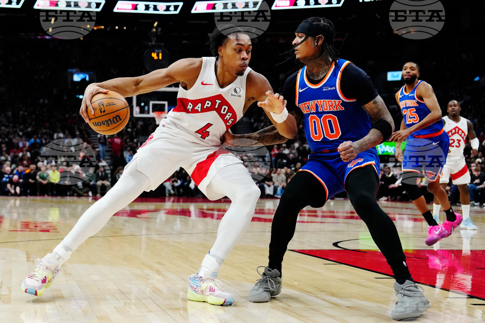 Knicks Raptors Hockey