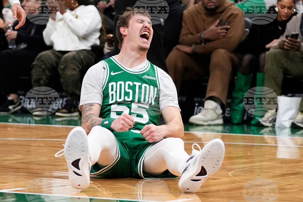 Hawks Celtics Basketball