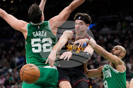 Hawks Celtics Basketball