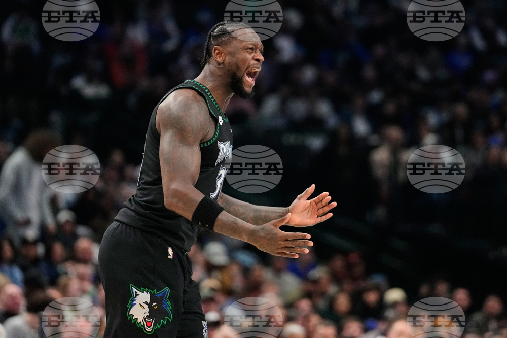 Timberwolves Mavericks Basketball