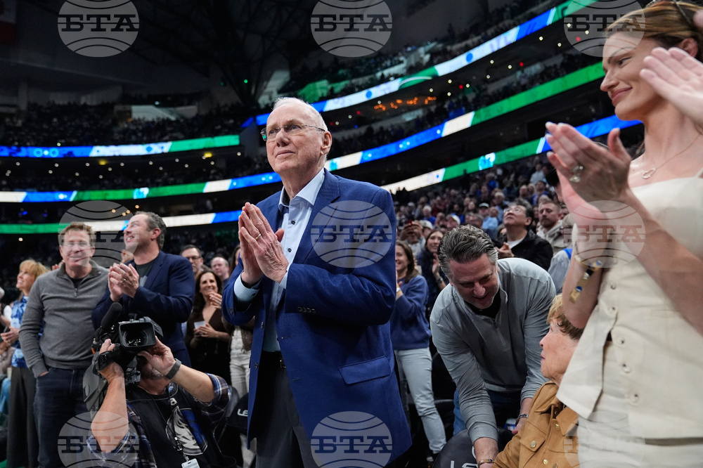 Timberwolves Mavericks Basketball