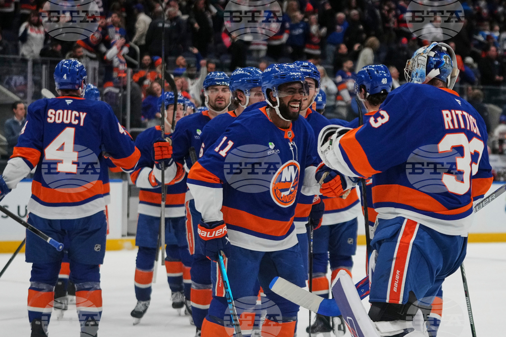 Rangers Islanders Hockey