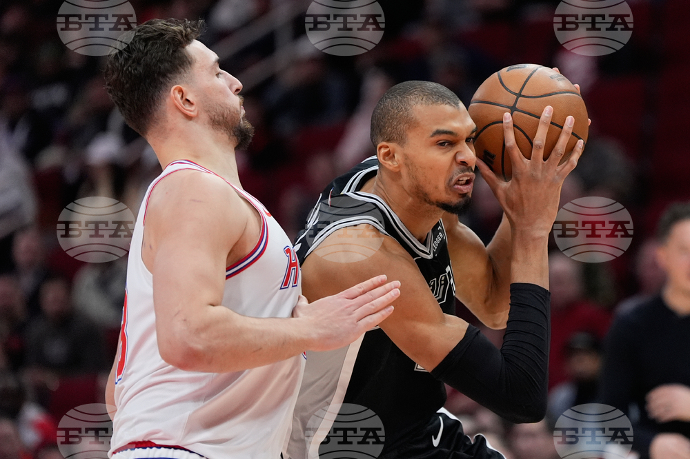 Spurs Rockets Basketball