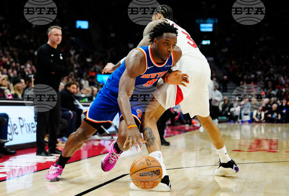 Knicks Raptors Basketball