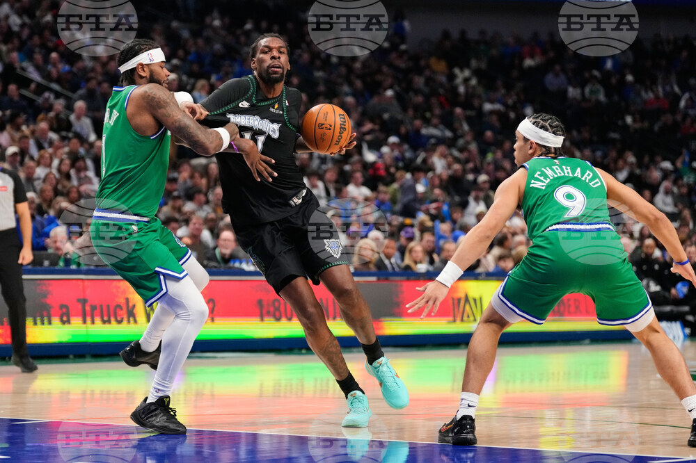 Timberwolves Mavericks Basketball