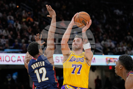 Lakers Cavaliers Basketball