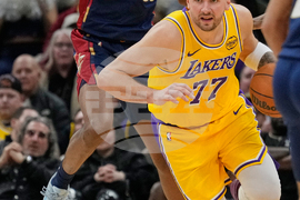 Lakers Cavaliers Basketball