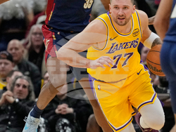 Lakers Cavaliers Basketball