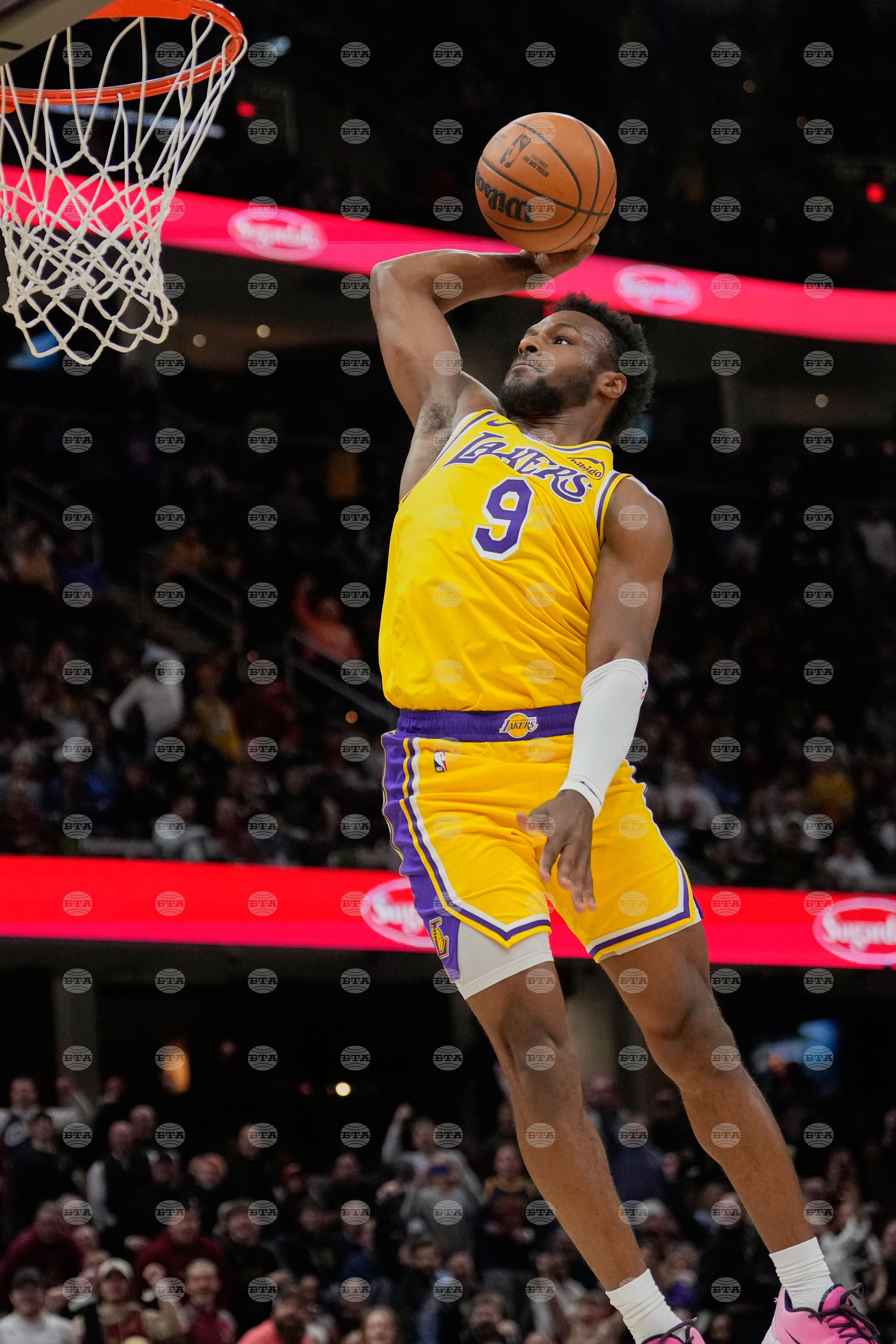 Lakers Cavaliers Basketball