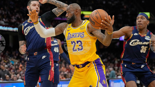 ЛеБрон Джеймс след вероятно последния си мач в Кливланд: „Това означава малко повече тук, защото израснах на 35 минути на юг от това място“