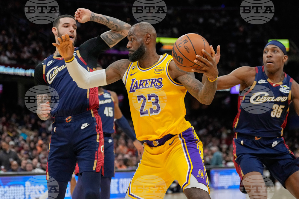 Lakers Cavaliers Basketball