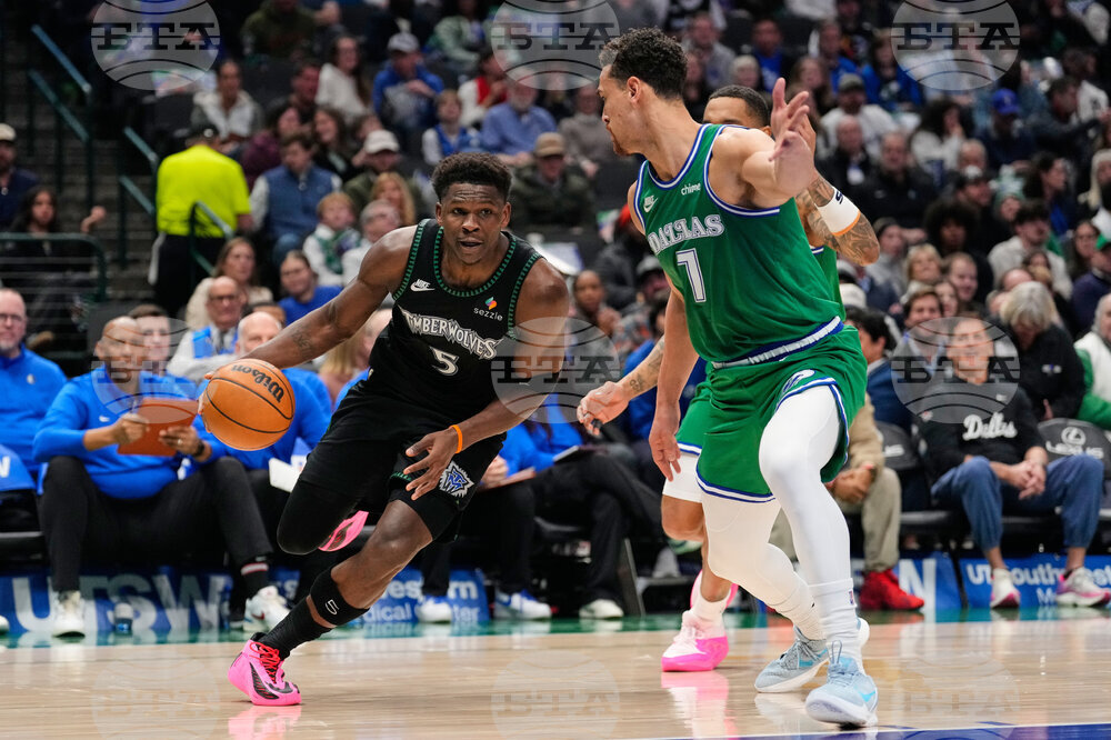 Timberwolves Mavericks Basketball