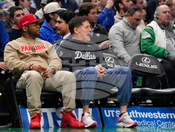 Timberwolves Mavericks Basketball