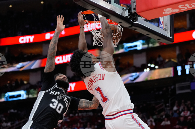 Сан Антонио спечели срещу Хюстън в НБА