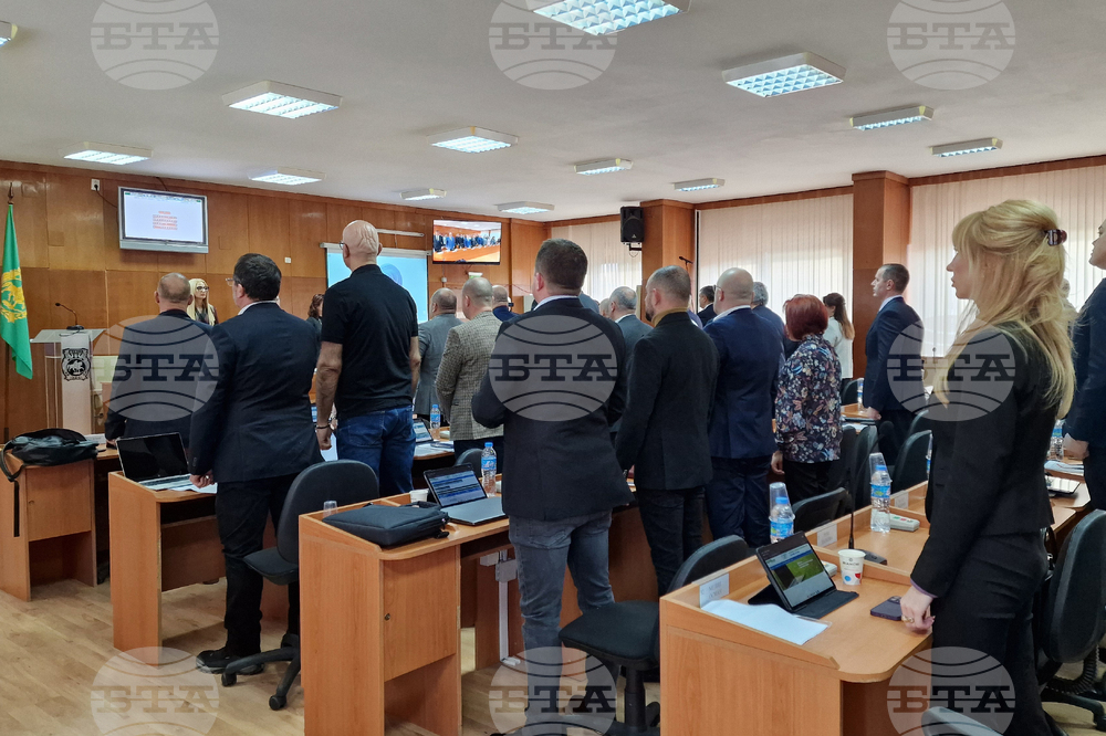 Общинският съвет в Шумен прие Общинския план за младежта, удължаване на бюджета и допълнение на наредбата за местните такси и цени на услуги