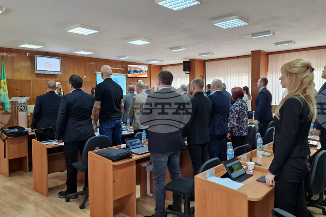 Общинският съвет в Шумен прие Общинския план за младежта, удължаване на бюджета и допълнение на наредбата за местните такси и цени на услуги