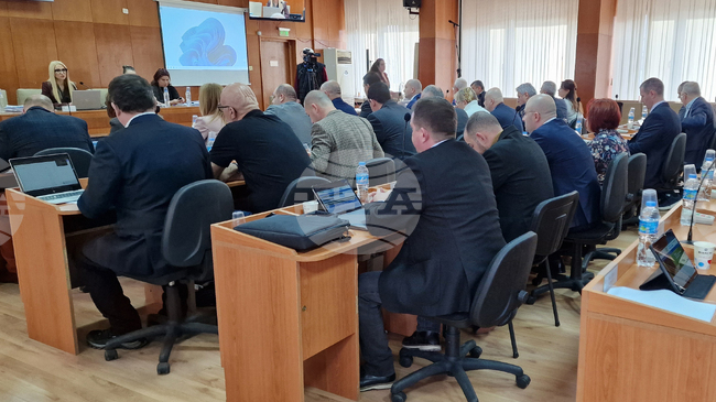 Общинските съветници в Шумен приеха Общински план за младежта за 2026 година