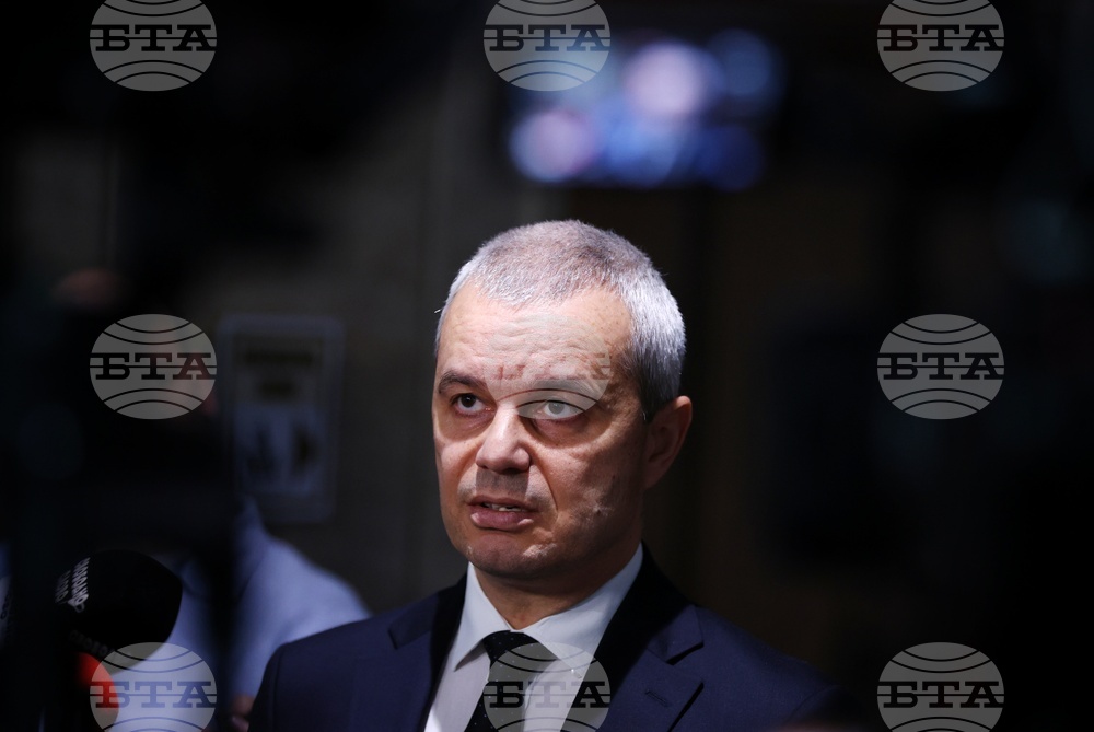 Vazrazhdane Leader Kostadinov: Radev’s Public Appearances Highlight His Euro-Atlantic Views, Greatly Help Vazrazhdane