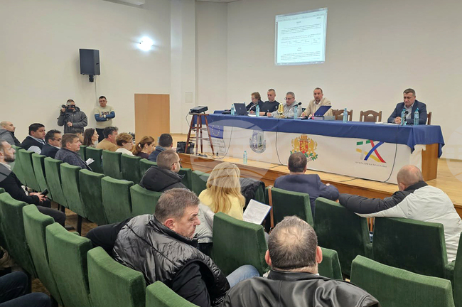 Общинският съвет във Велинград отложи приемането на културния календар и годишната програма за развитие на читалищната дейност за 2026 година