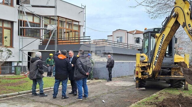 Започна изграждането на нов учебен корпус към СУ "Любен Каравелов" в Несебър 
