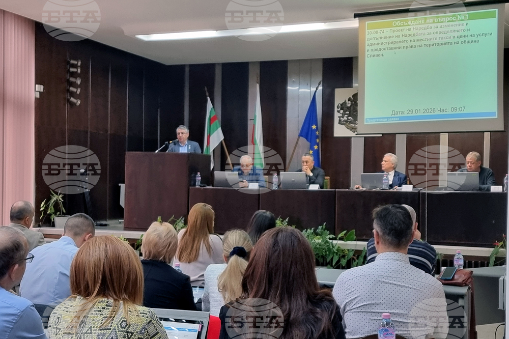 Дискусия за ефективността на мерките от програмата за бездомните кучета се състоя на сесия на Общинския съвет в Сливен