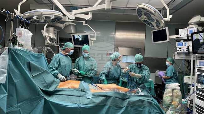 Хирургичен робот при сърдечносъдова операция беше използван за първи път в Австрия