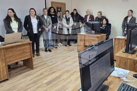 Плевен - Регионална библиотека „Христо Смирненски“ - дигитален клуб