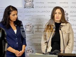 Столичен общински съвет - Ваня Григорова  - Елизабет Асенова - брифинг