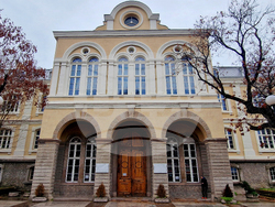 Пловдив - Хуманитарна гимназия - ремонт - инспекция