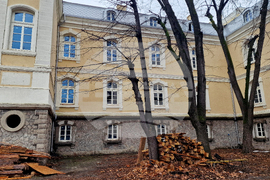 Пловдив - Хуманитарна гимназия - ремонт - инспекция