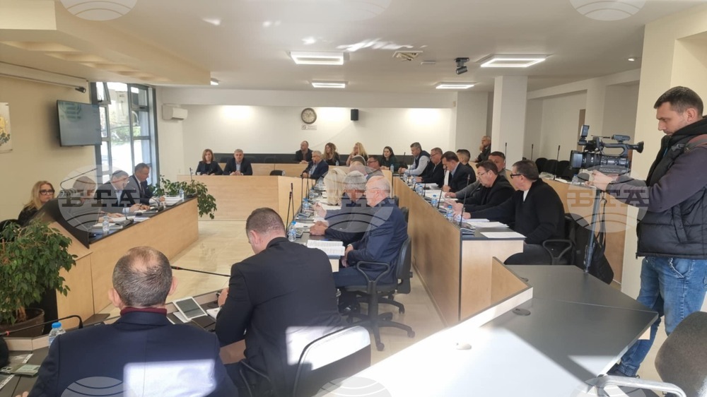 Общинският съвет в Несебър разреши провеждането на техно фестивали на южния плаж в Слънчев бряг през лятото