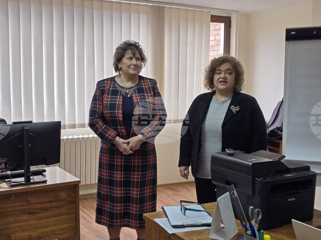 Дигитален клуб заработи в плевенската Регионална библиотека „Христо Смирненски“