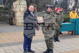 Плевен - изпращане на военен контингент - церемония