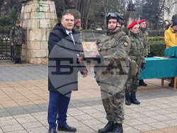 Плевен - изпращане на военен контингент - церемония