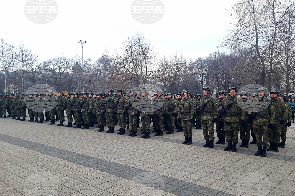 Плевен - изпращане на военен контингент - церемония
