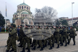 Плевен - изпращане на военен контингент - церемония