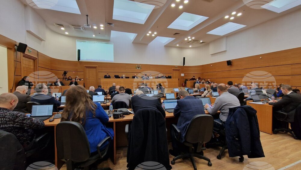 Държавата преведе 3 млн. лева за реконструкцията на кино “Космос” и благоустрояването по южния бряг на Марица, съобщи зам.-кметът Пламен Панов