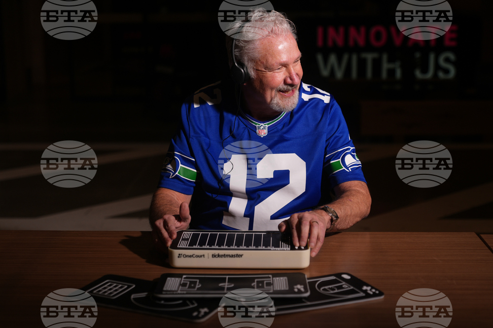 NFL Blind Fans Football