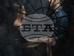 „Няма проблем“ от Дейвид Айвс в Сатирата, снимка – Сатиричен театър