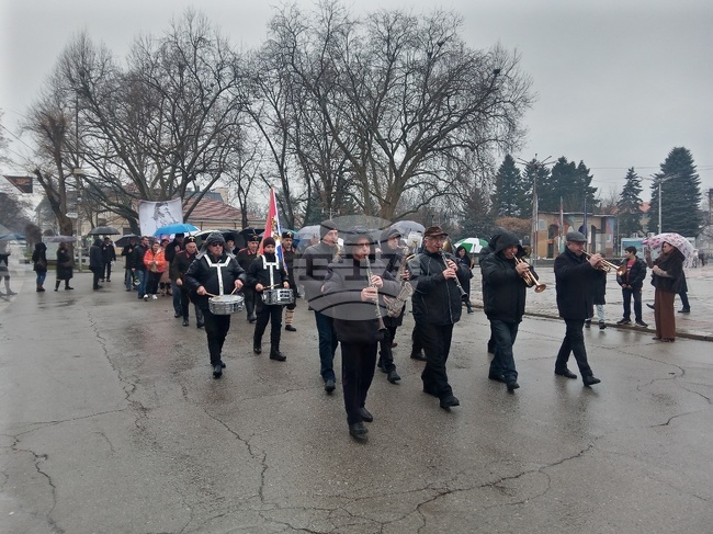 С общоградско шествие в Кюстендил беше отбелязана годишнината от Освобождението на града
