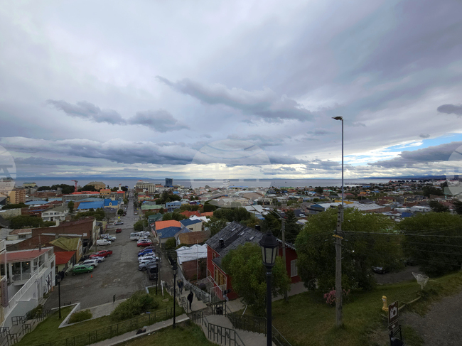 Чили - Пунта Аренас - Антарктида - българска антарктическа експедиция