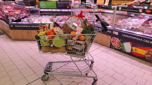 „Кауфланд“ инвестира допълнителни 40 000 човекочаса, за да осигури гладко разплащане в лева и евро