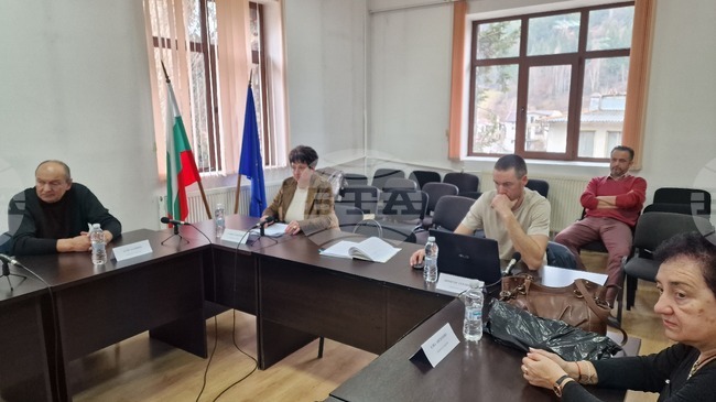 Общинските съветници в Чепеларе гласуваха да бъде приет като дарение имот за нуждите на уличната регулация