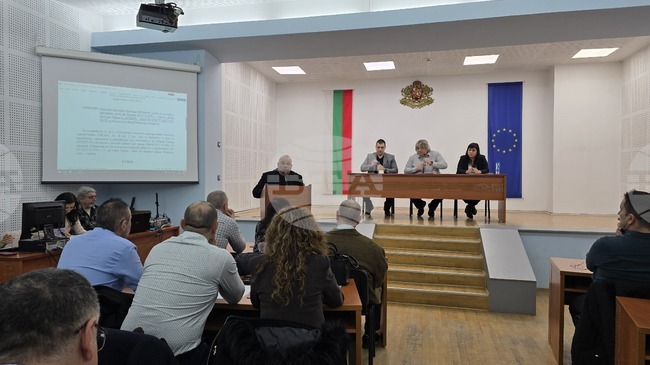 Съветниците в Свищов оставиха без промяна цените за преместваемите обекти на територията на Общината