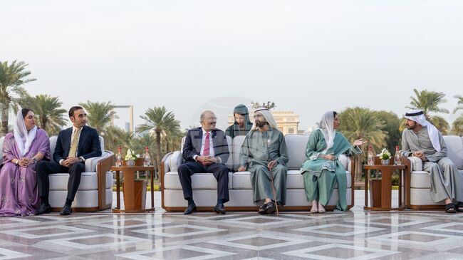 УАМ: Вицепрезидетът на ОАЕ обсъди двустранните отношения и регионалното развитие с държавния глава на Пакистан 