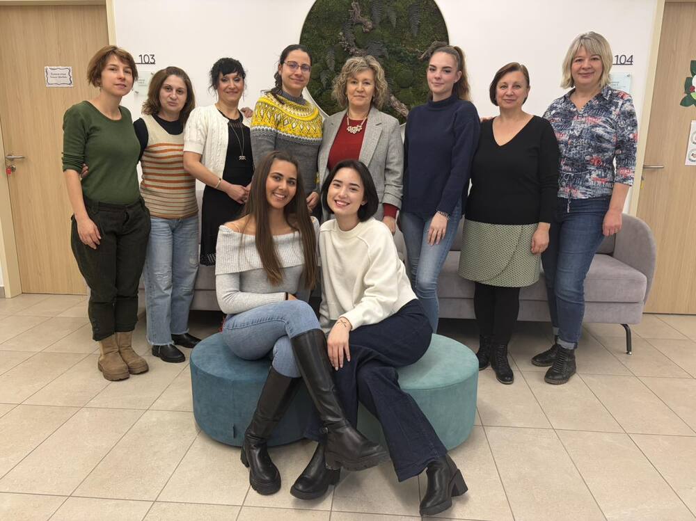 Българското училище и детска градина в Будапеща, Унгария, посрещна новите си стажантки