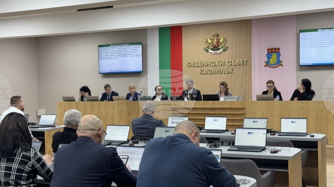 Общинските съветници в Казанлък приеха предложения на Общината за кандидатстване по проекти в сферата на образованието и инфраструктурата