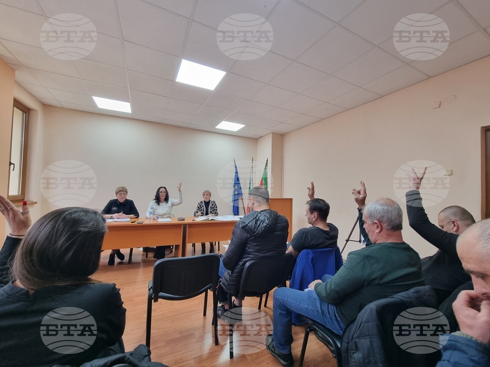 Съветниците в Трън решиха да отпуснат финансова помощ на единствения зъболекар в общината