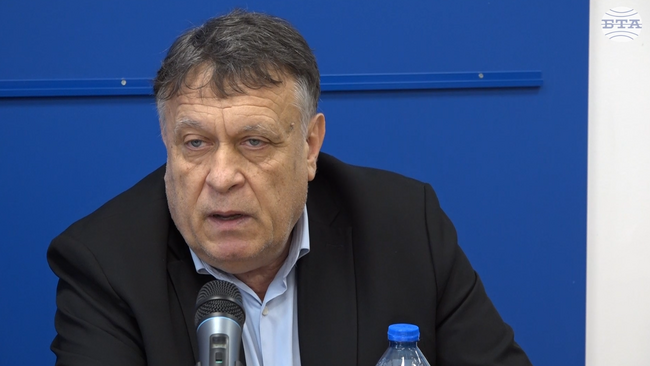 Като общество трябва да си отговорим на въпроса дали искаме да имаме, или искаме да бъдем, каза проф. Георги Вълчев на конференцията, посветена на Априлското въстание